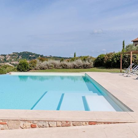 Il Borgo Delle Ville Palaia Eksteriør bilde