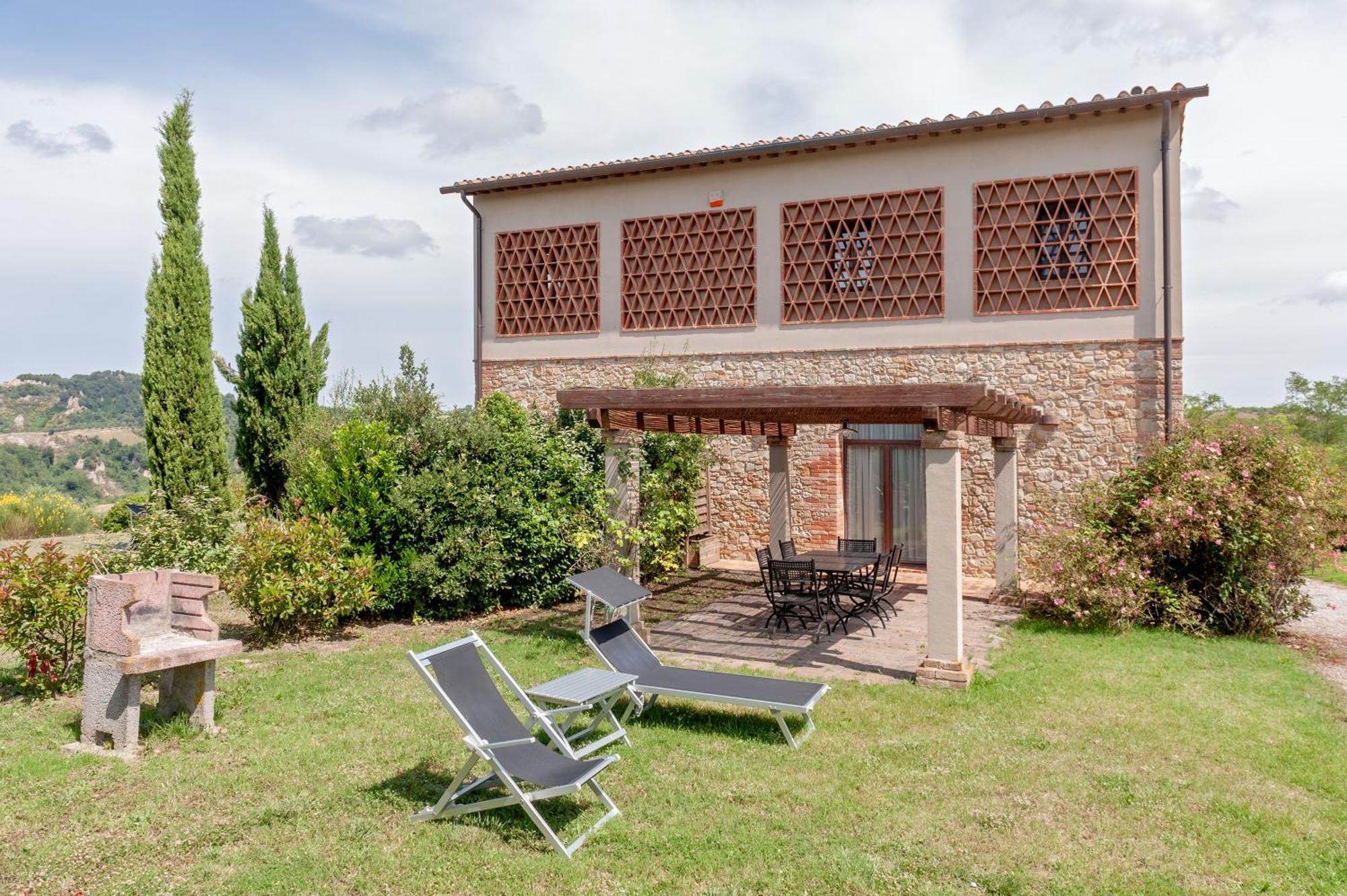 Il Borgo Delle Ville Palaia Eksteriør bilde